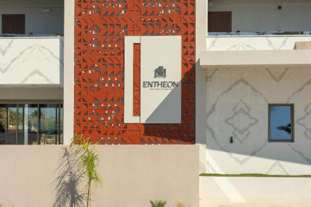Hotel Marinos Beach