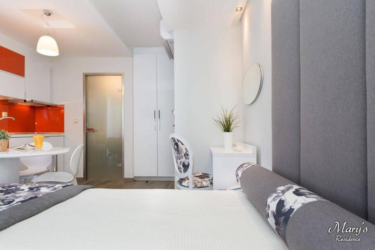 Hotel Mary's Luxury