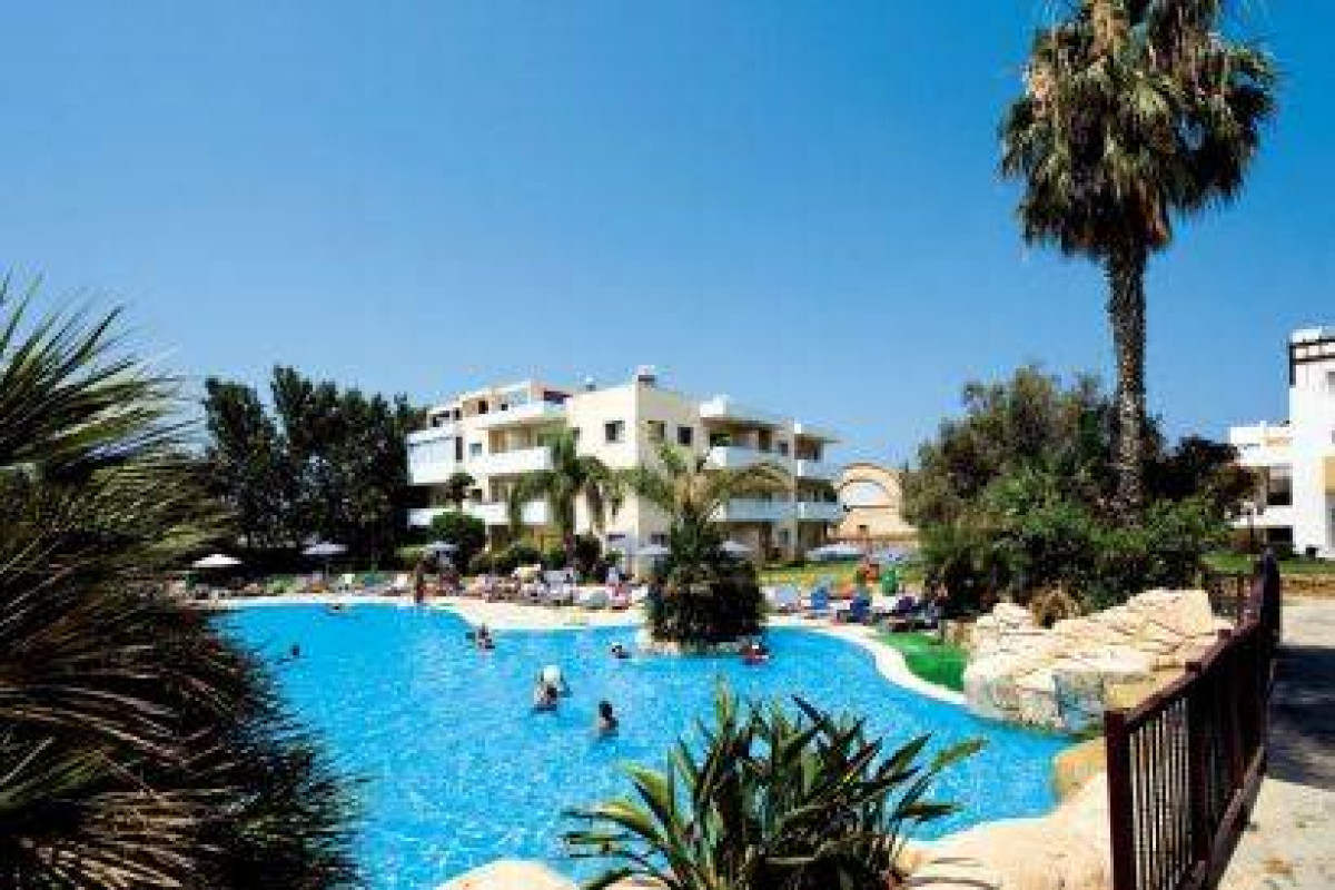 MAYFAIR HOTEL