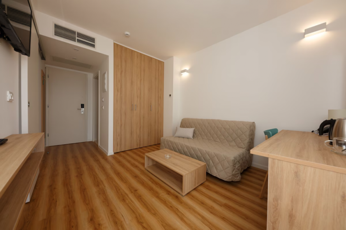 Hotel Medena Block B