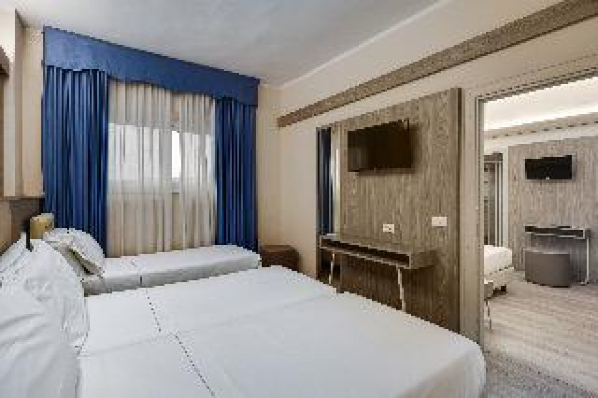 Hotel Mediterraneo