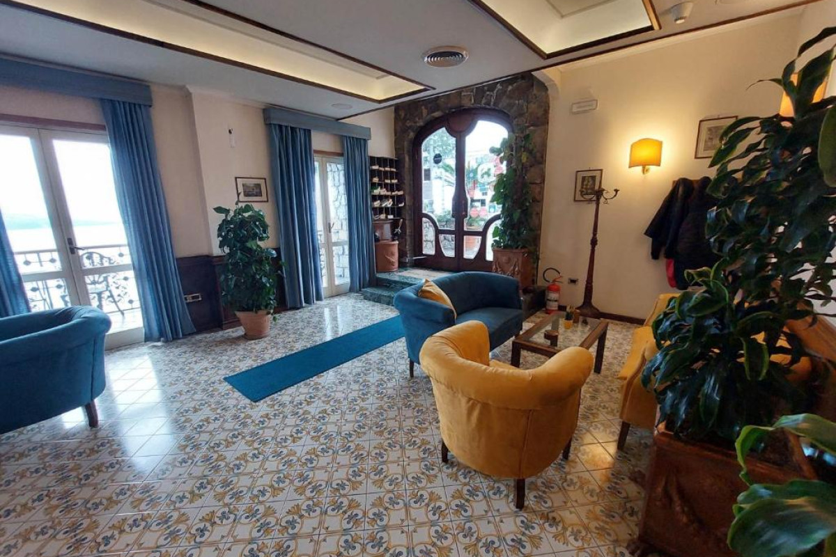 Hotel Mega Mare