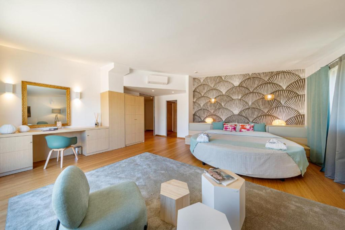 MERCURE OLBIA
