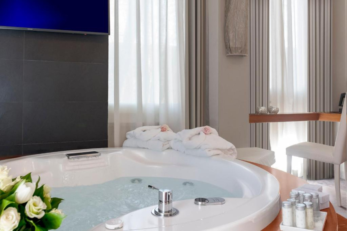Hotel Metropolis