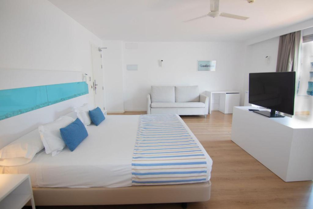 Hotel Metropolitan Juka Playa Aparthotel
