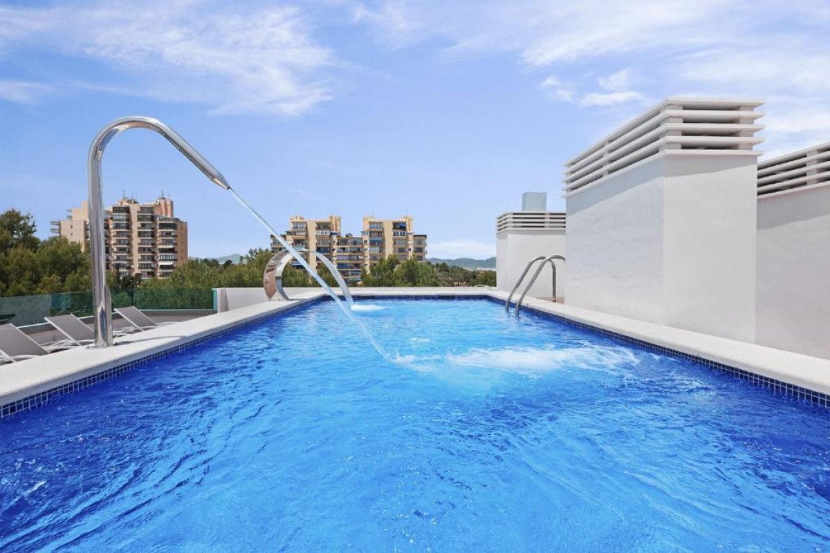 Hotel Metropolitan Juka Playa Aparthotel