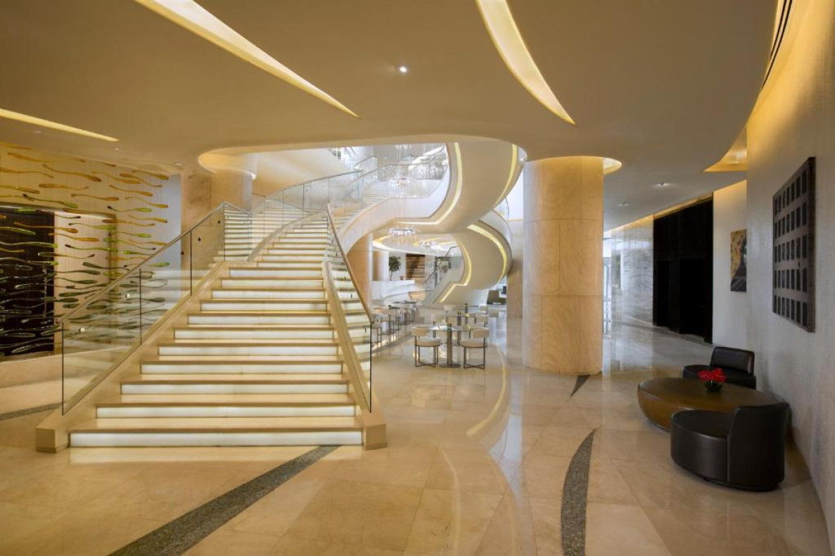 Hotel Millennium Al Rawdah