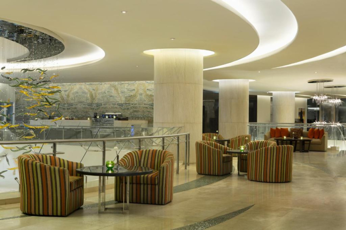Hotel Millennium Al Rawdah
