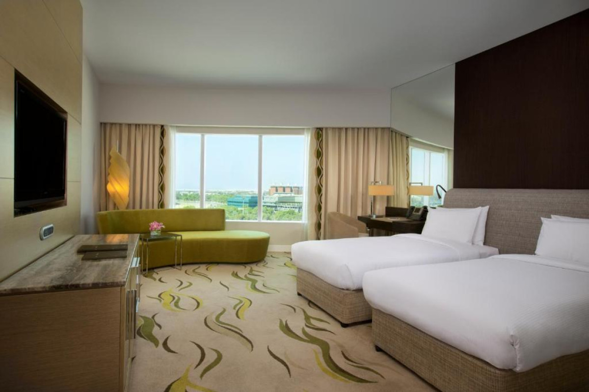 Hotel Millennium Al Rawdah