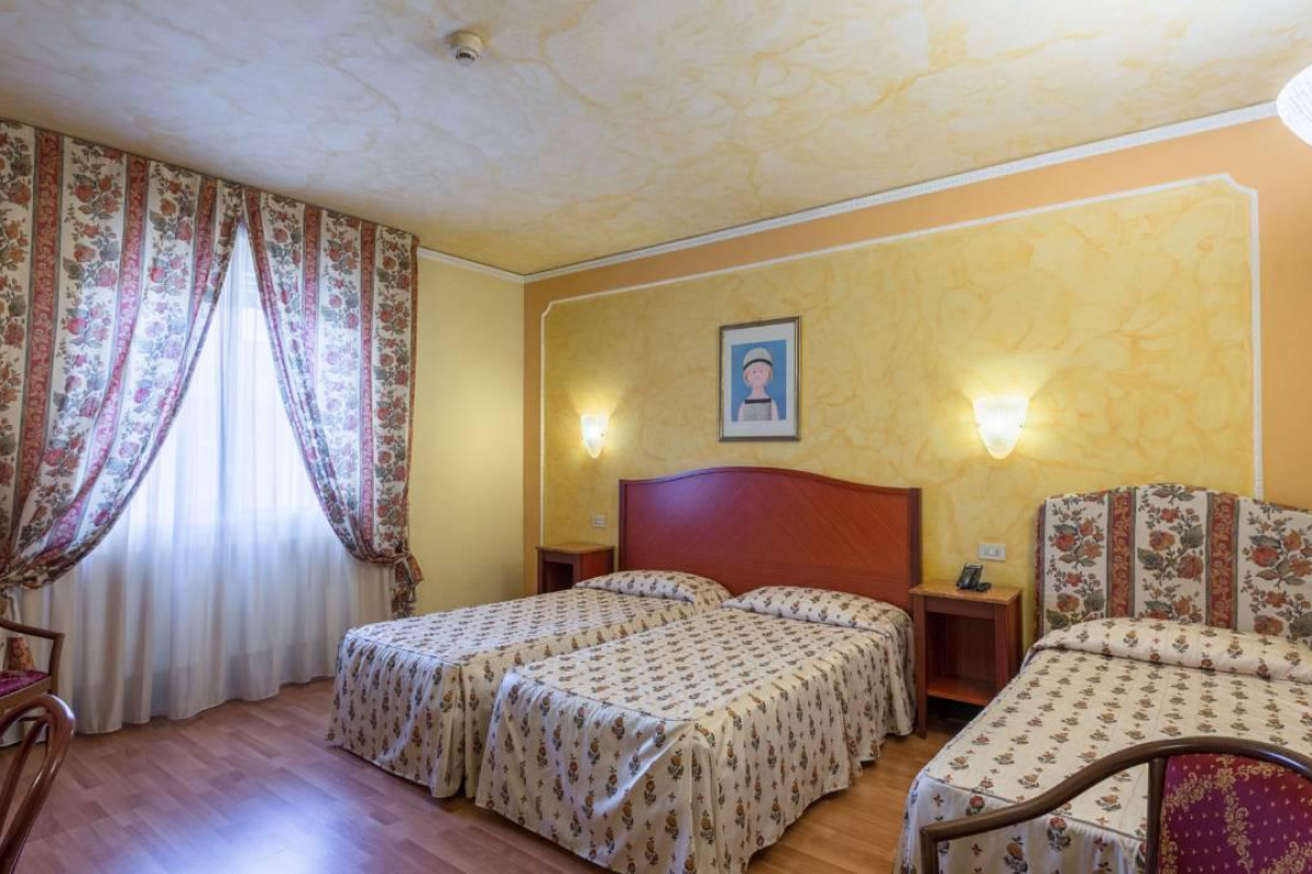 Hotel Minerva Palace