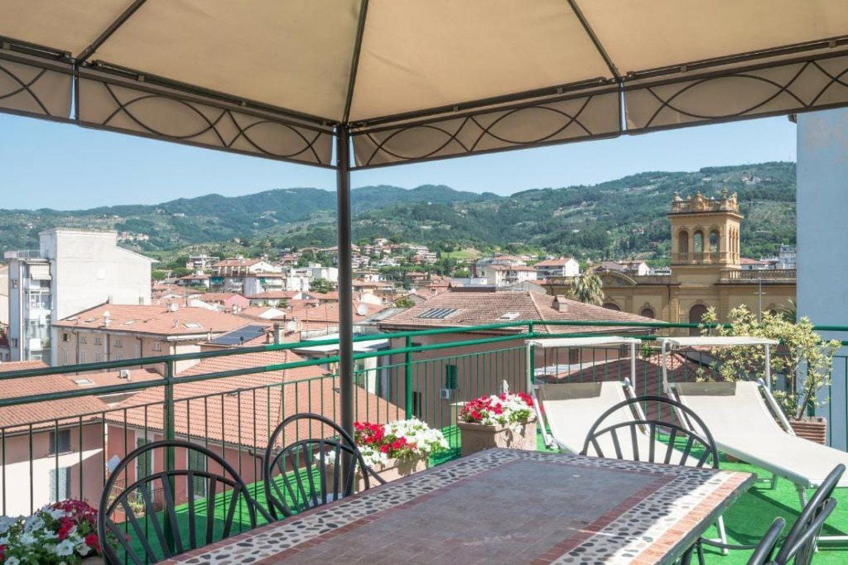 Hotel Minerva Palace