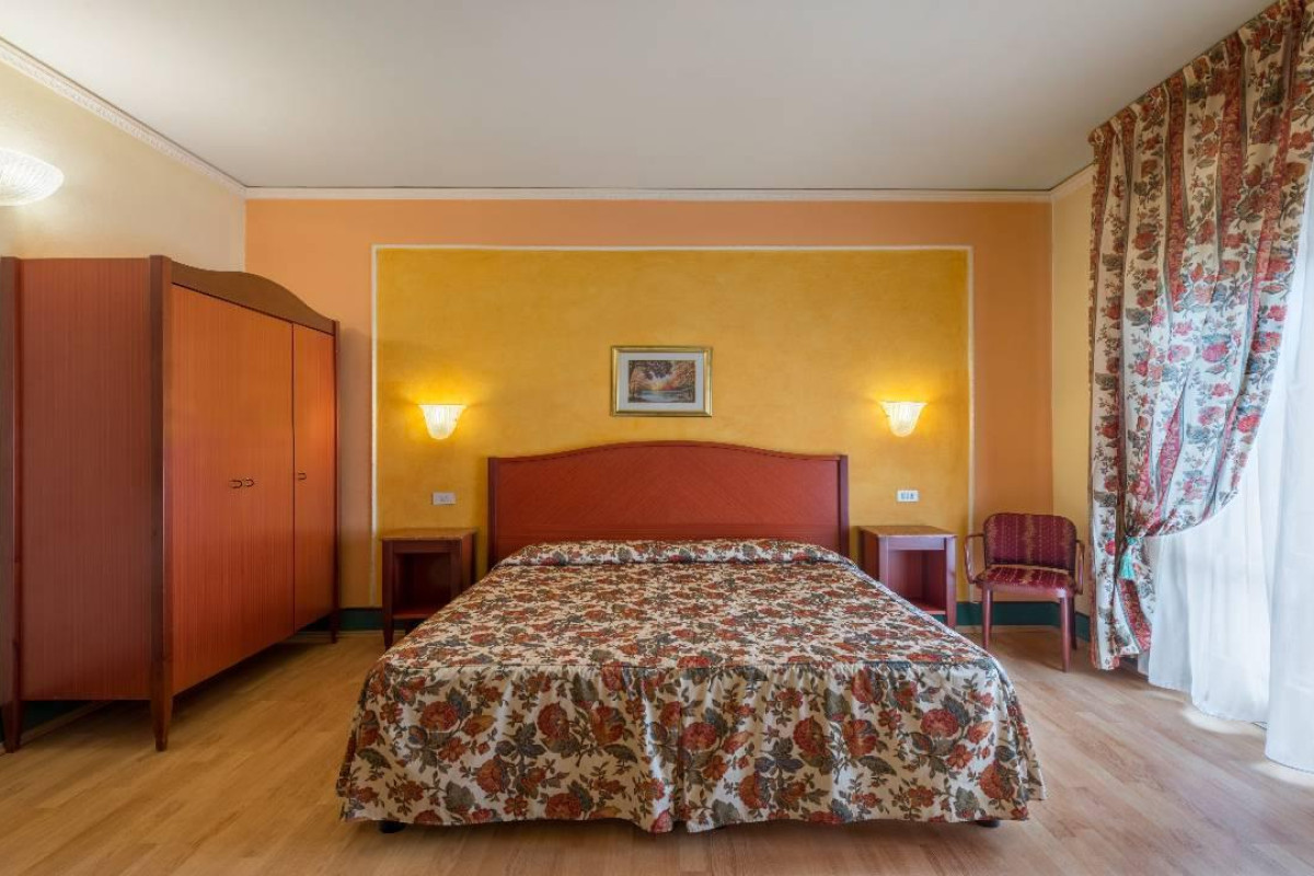 Hotel Minerva Palace