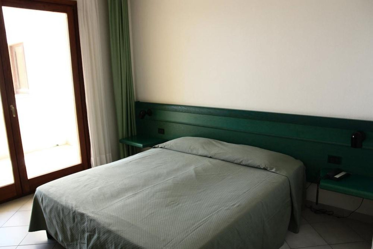 HOTEL MIRALONGA
