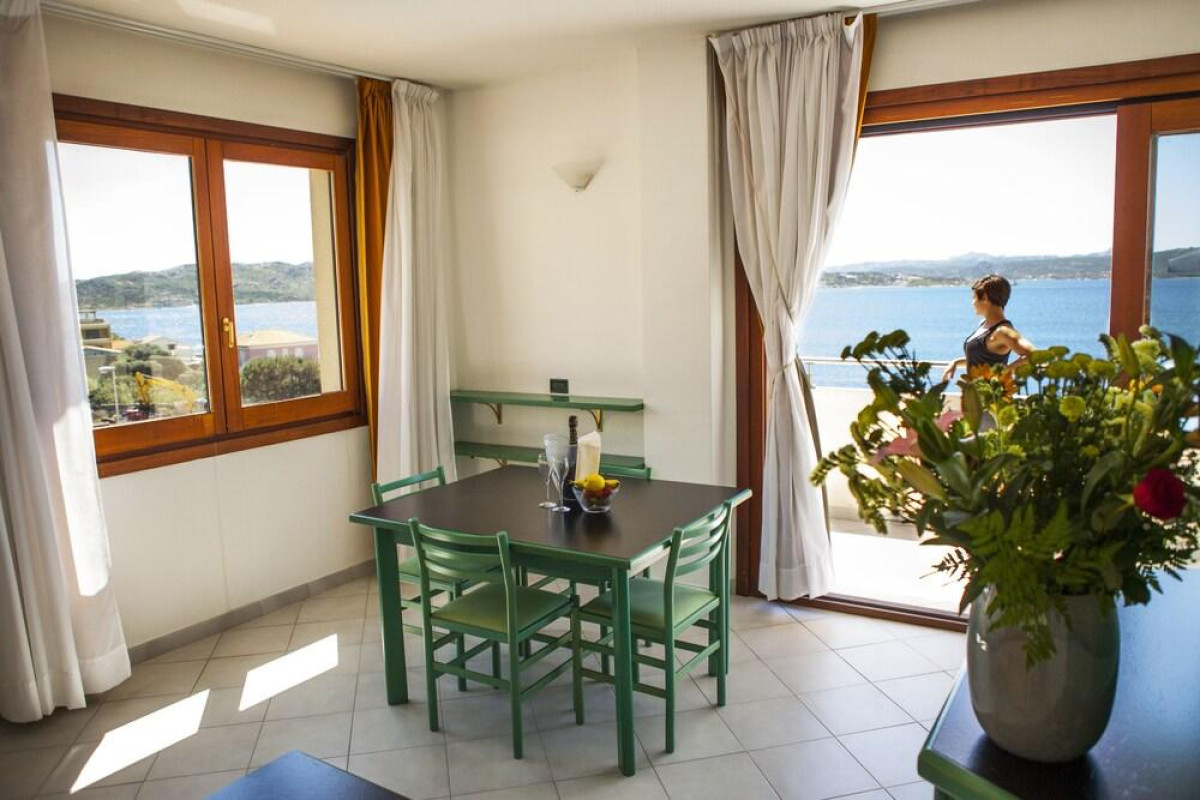 HOTEL MIRALONGA
