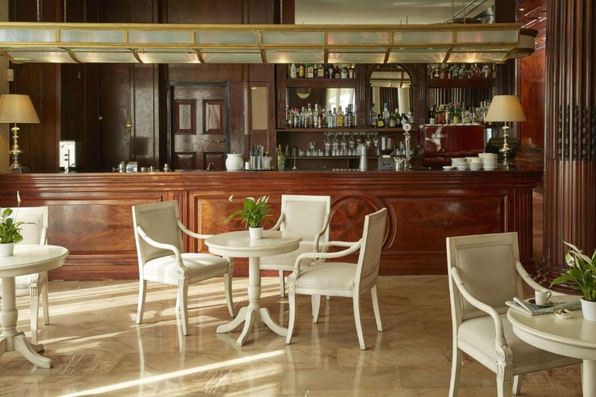 MAYOR MON REPOS PALACE  - CORFU TOWN