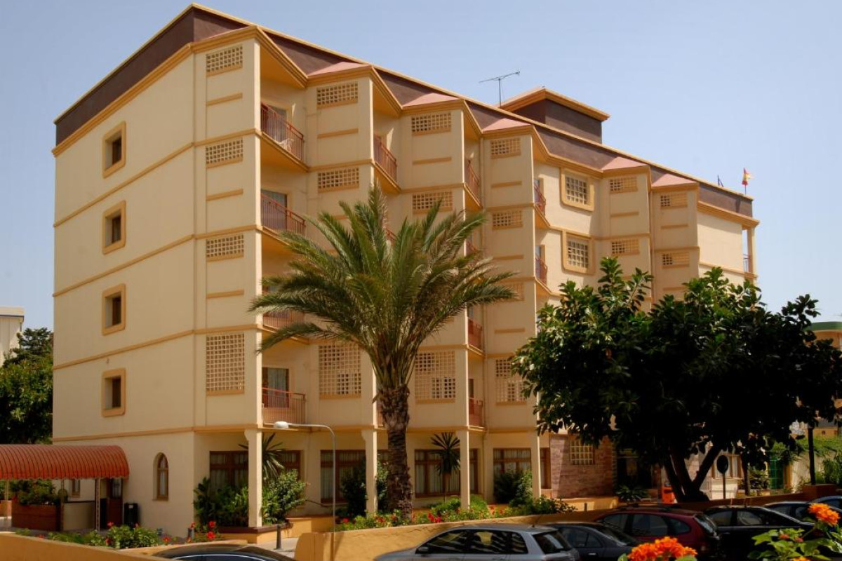 Hotel Monarque Cendrillon