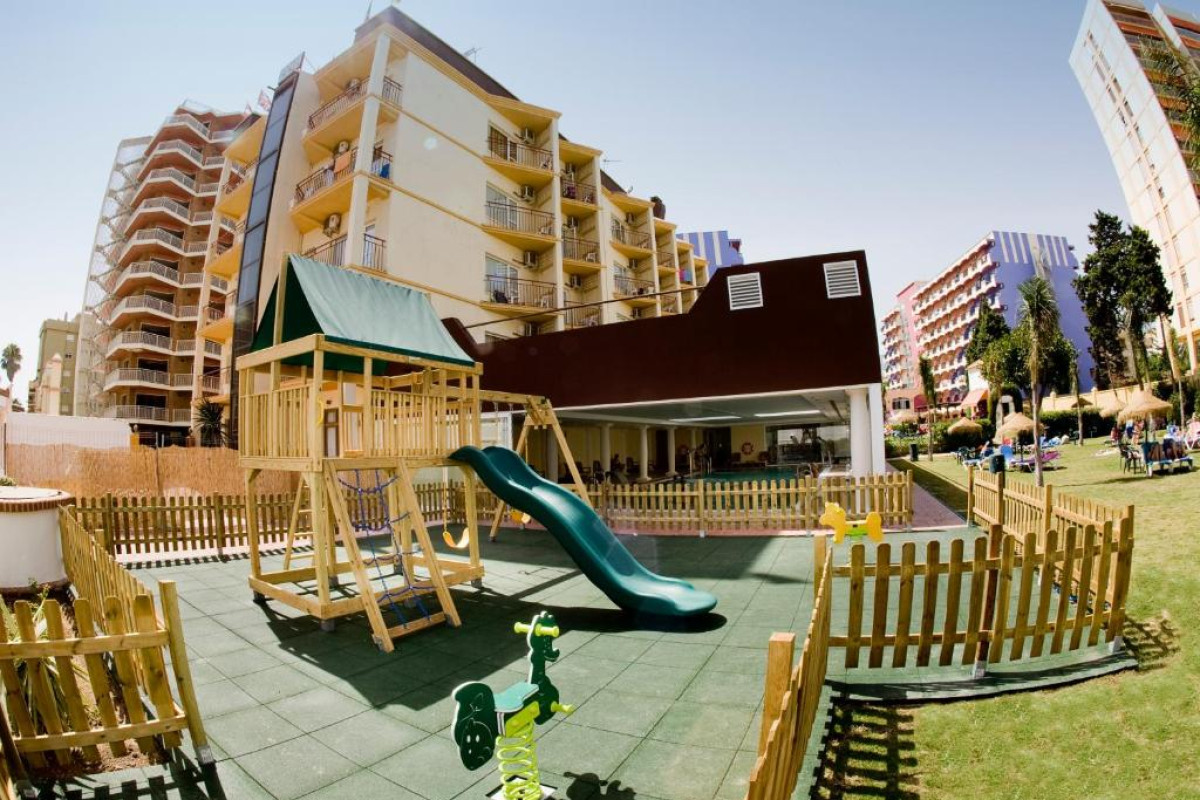 Hotel Monarque Cendrillon