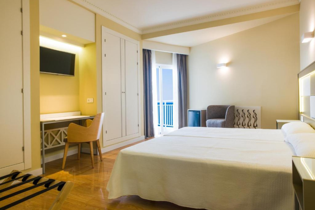 Hotel Monarque Torreblanca