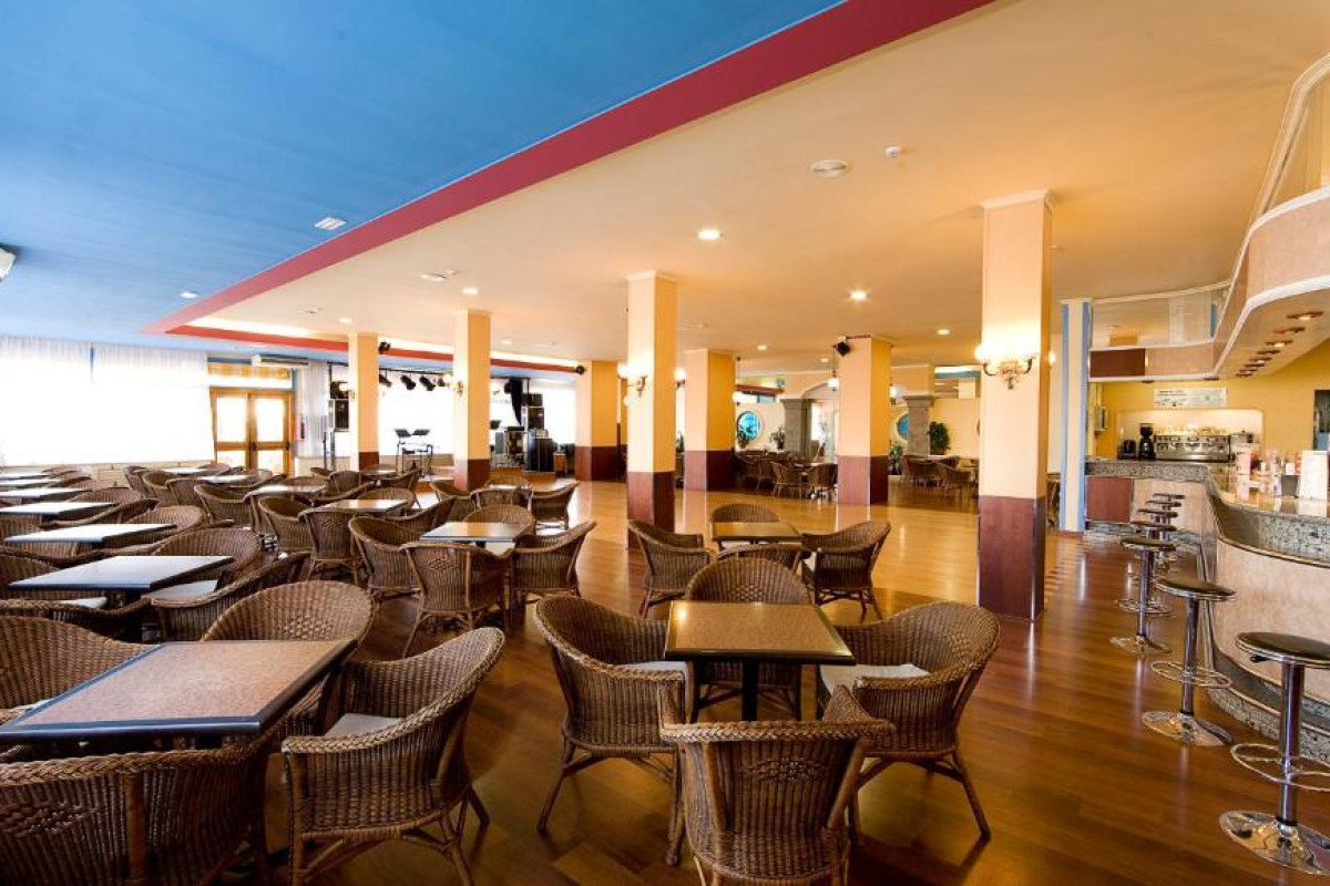 Hotel Monarque Torreblanca