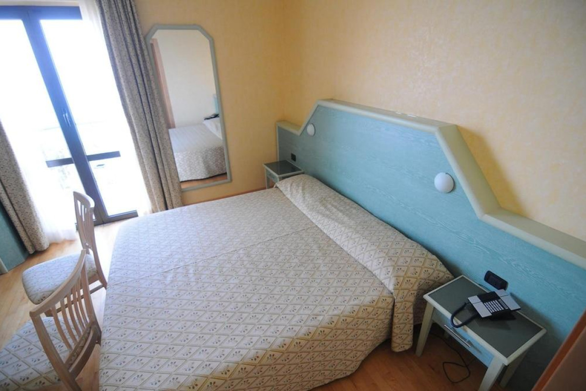 Hotel Mondial
