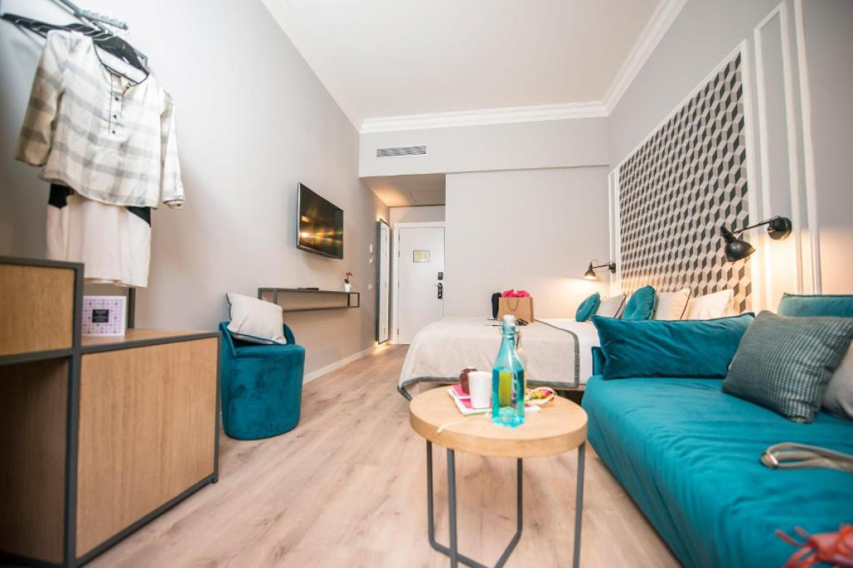 Hotel Mosaic by Ona