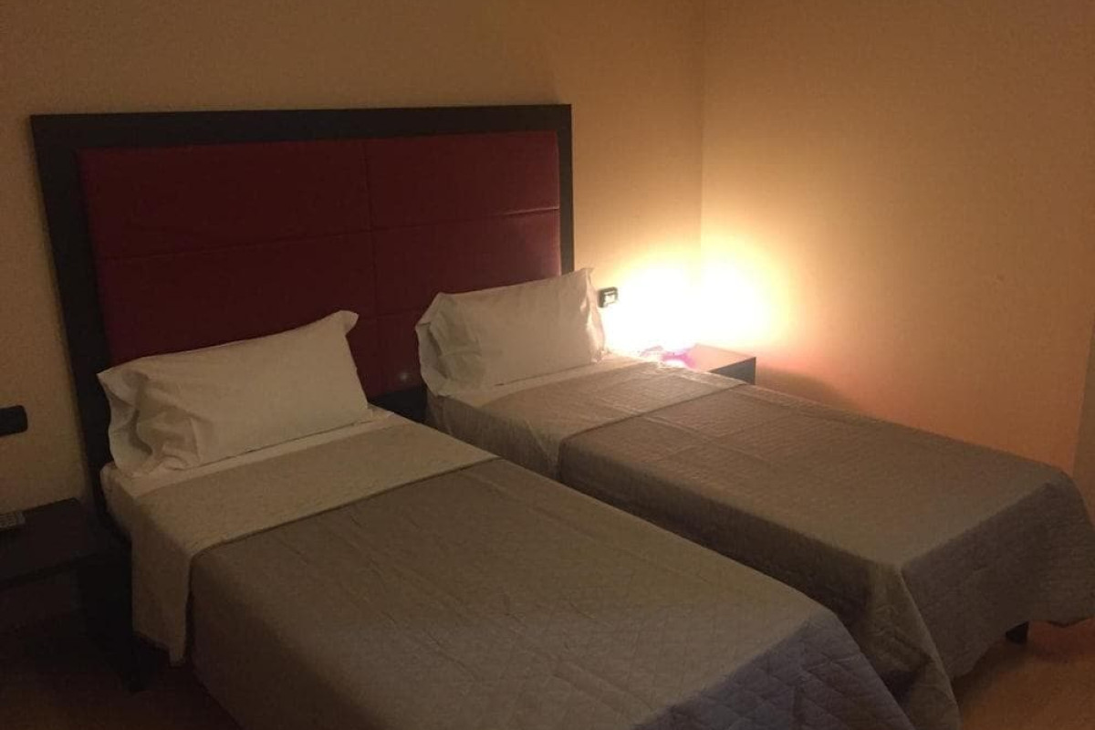 Hotel Motel Galaxy