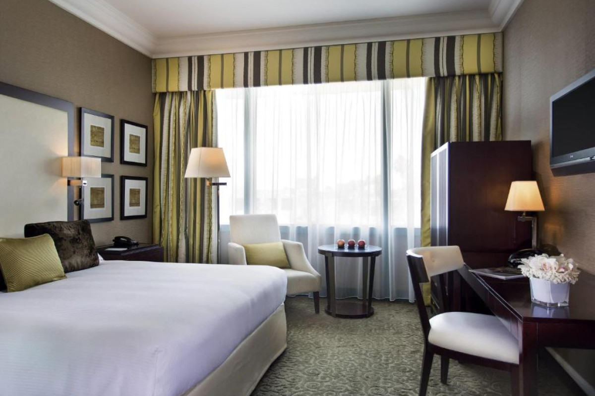 Hotel Movenpick Grand Al Bustan Dubai