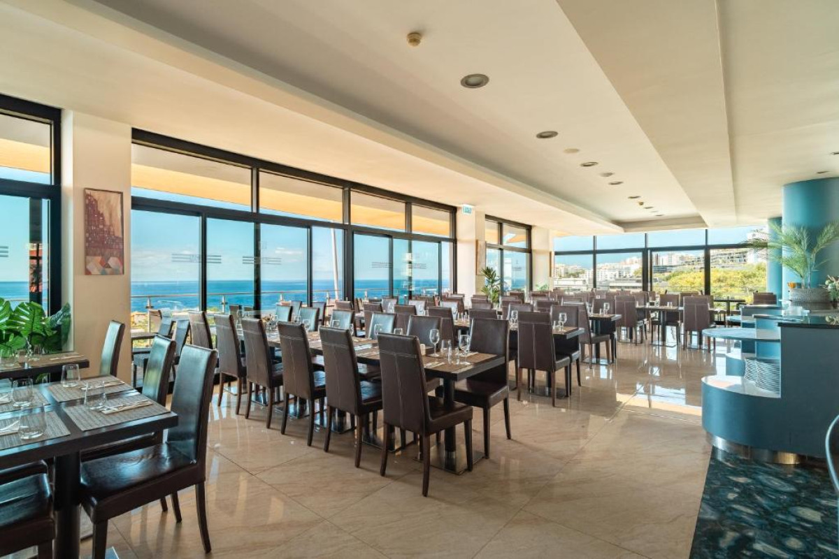 Hotel Muthu Raga Madeira
