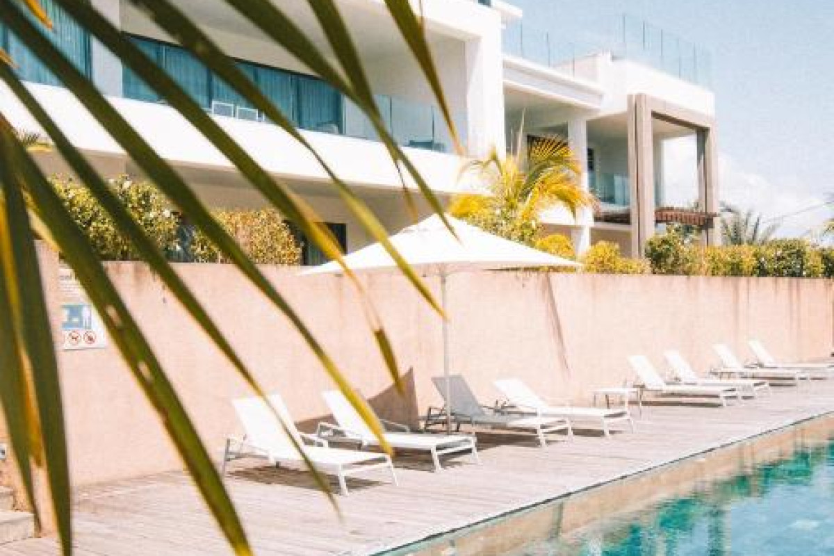 Hotel Mythic Suites & Villas by MJ Holidays