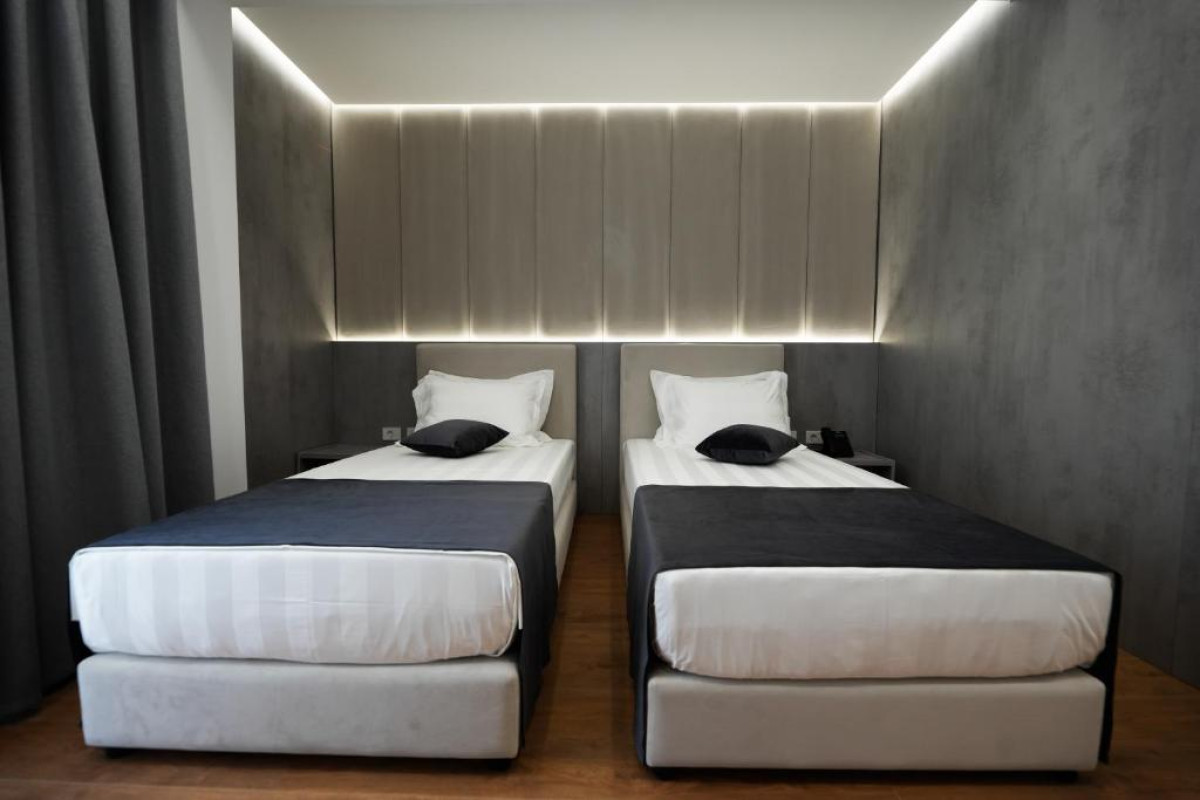 Hotel Naos Luxury