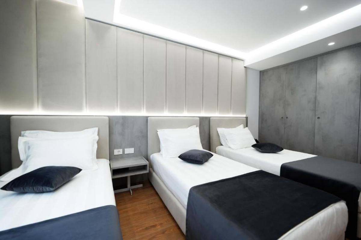 Hotel Naos Luxury