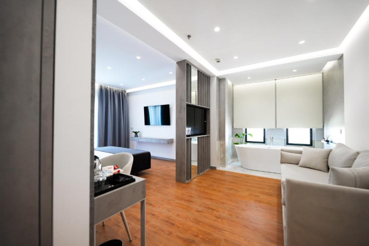 Hotel Naos Luxury