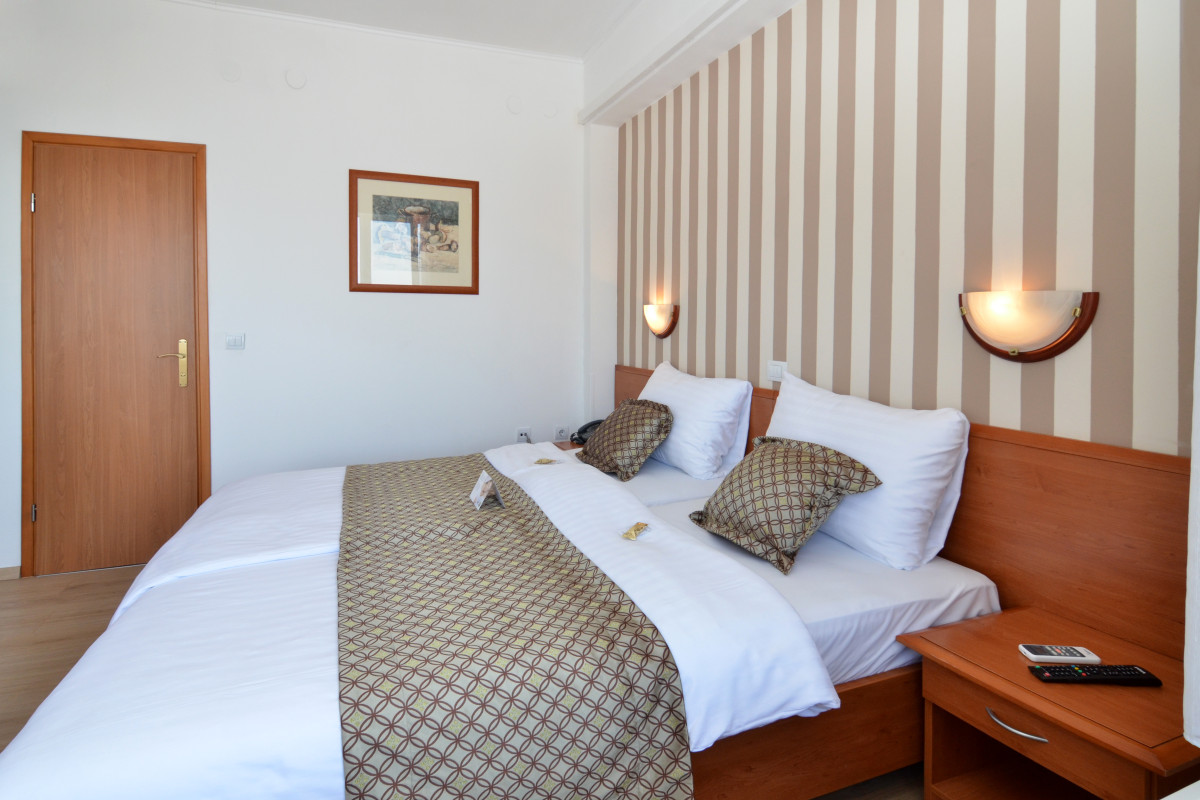 Hotel Neboder
