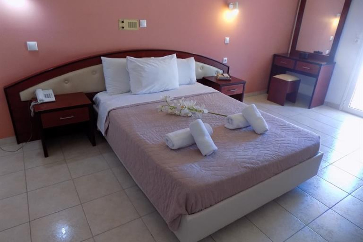 Lefkas Blue Hotel (Nikiana)