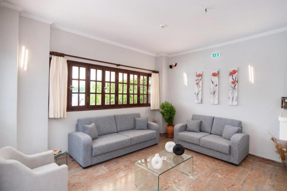 Nostos Hotel