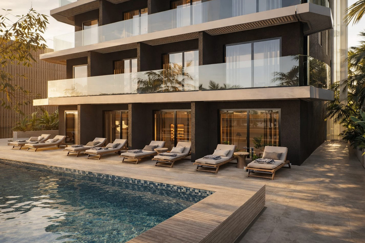 NOVA LIFE HOTEL