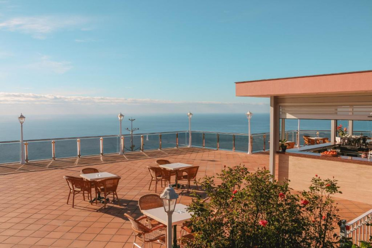 Hotel Ocean Gardens