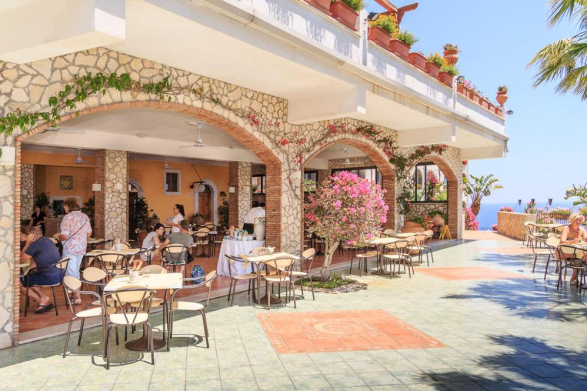 Hotel Olimpo le Terrazze