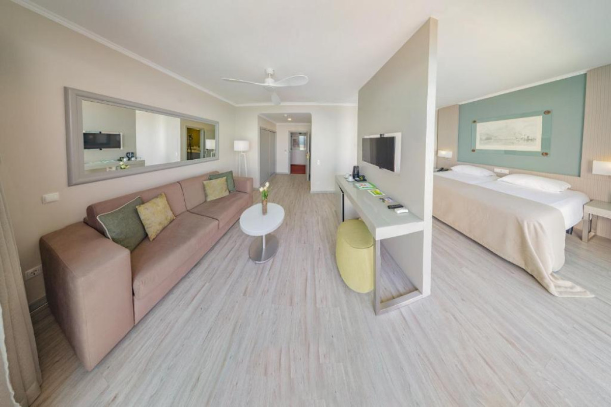 Hotel Orca Praia - Adults Only