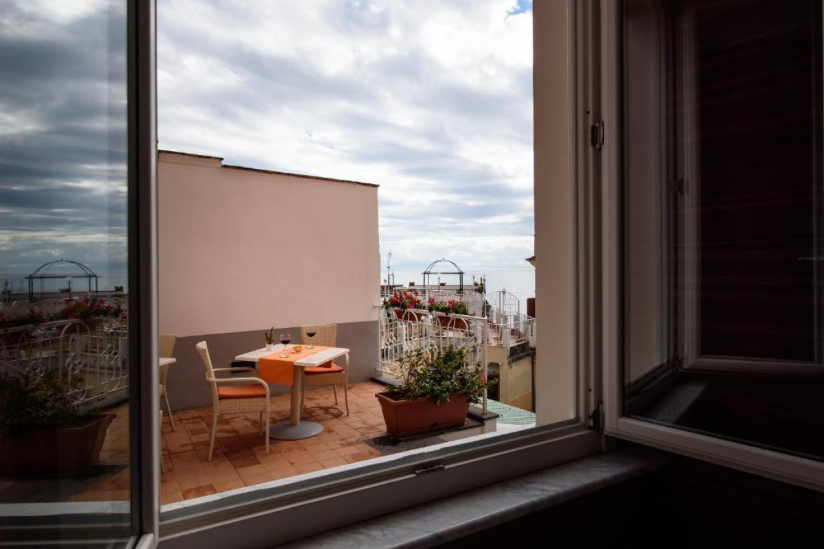 Hotel Palazzo Ferraioli