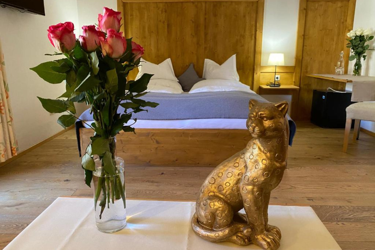 Hotel Panther