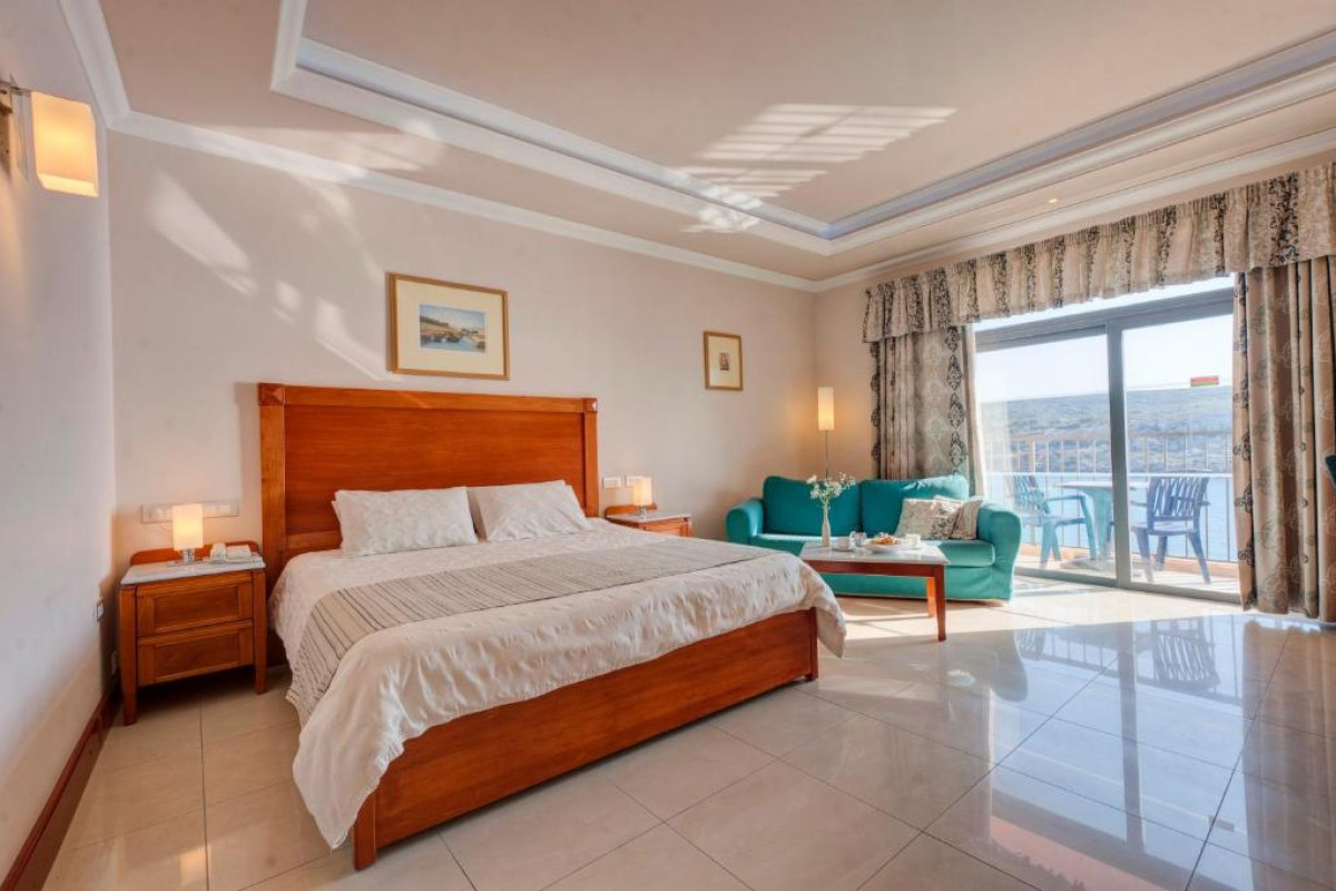 Hotel Paradise Bay Resort