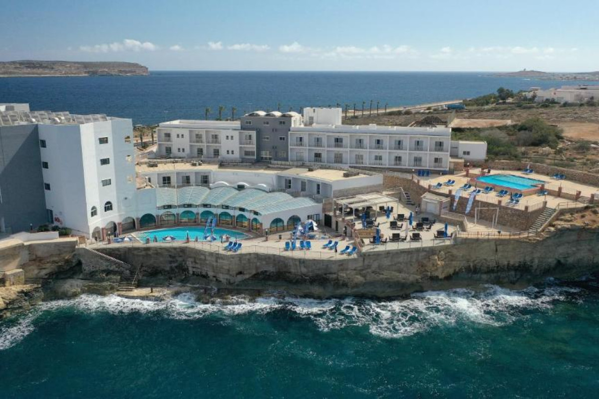 Hotel Paradise Bay Resort