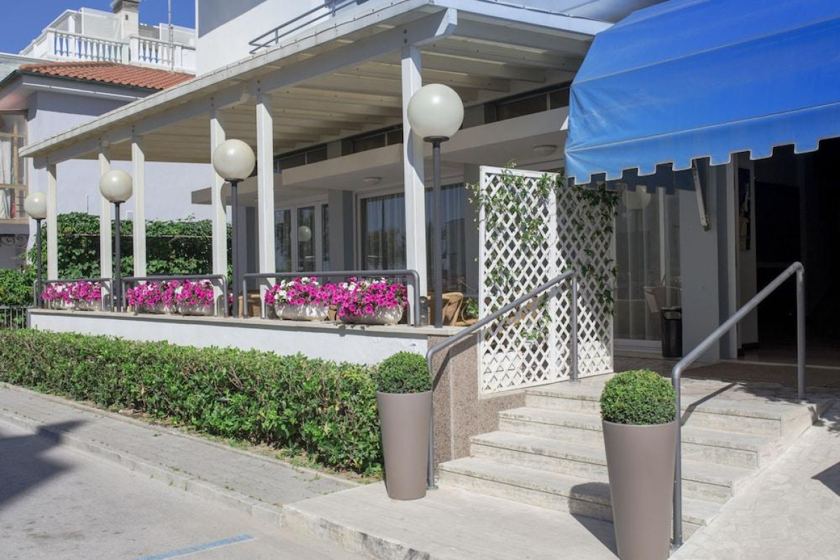 Hotel Paradiso
