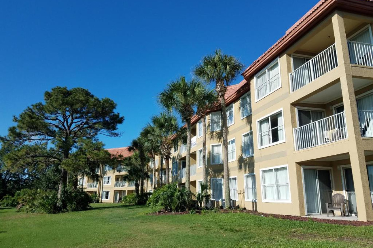 Hotel Parc Corniche Condominium Suites