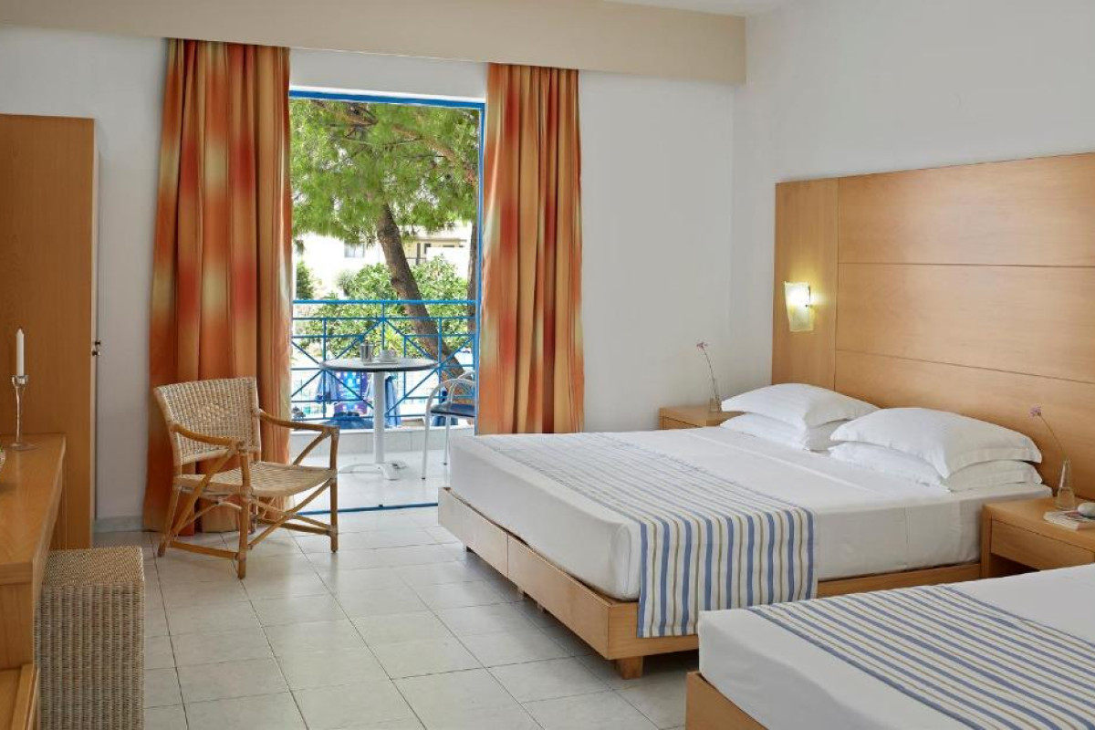Hotel Pefki Islands