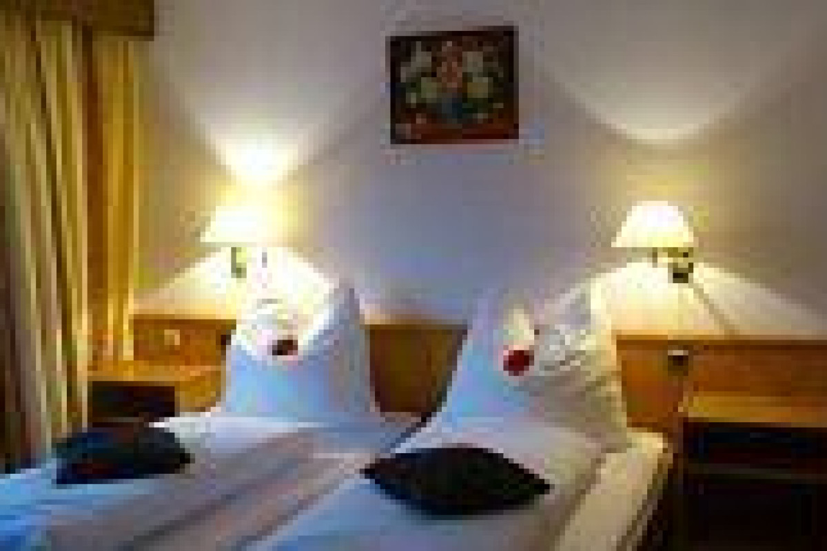 Hotel Pension Tiroler Hof