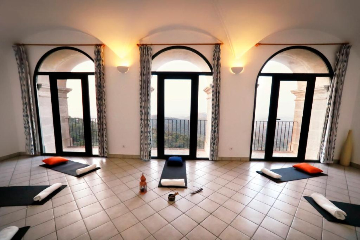 Hotel Petit Hostatgeria Sant Salvador