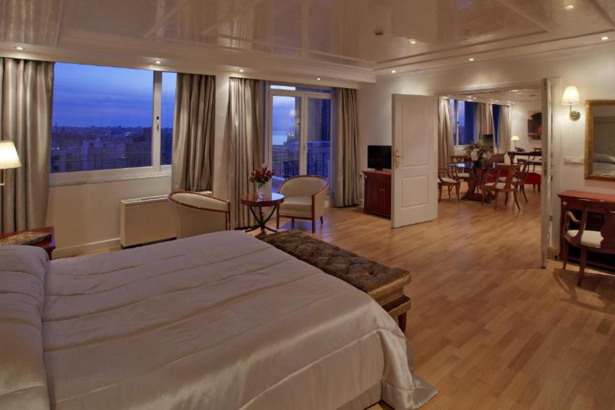 Hotel Piraeus Theoxenia