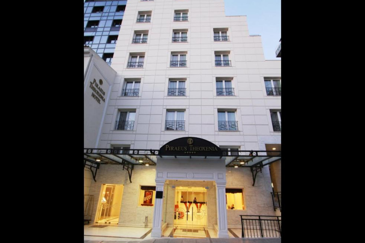 Hotel Piraeus Theoxenia